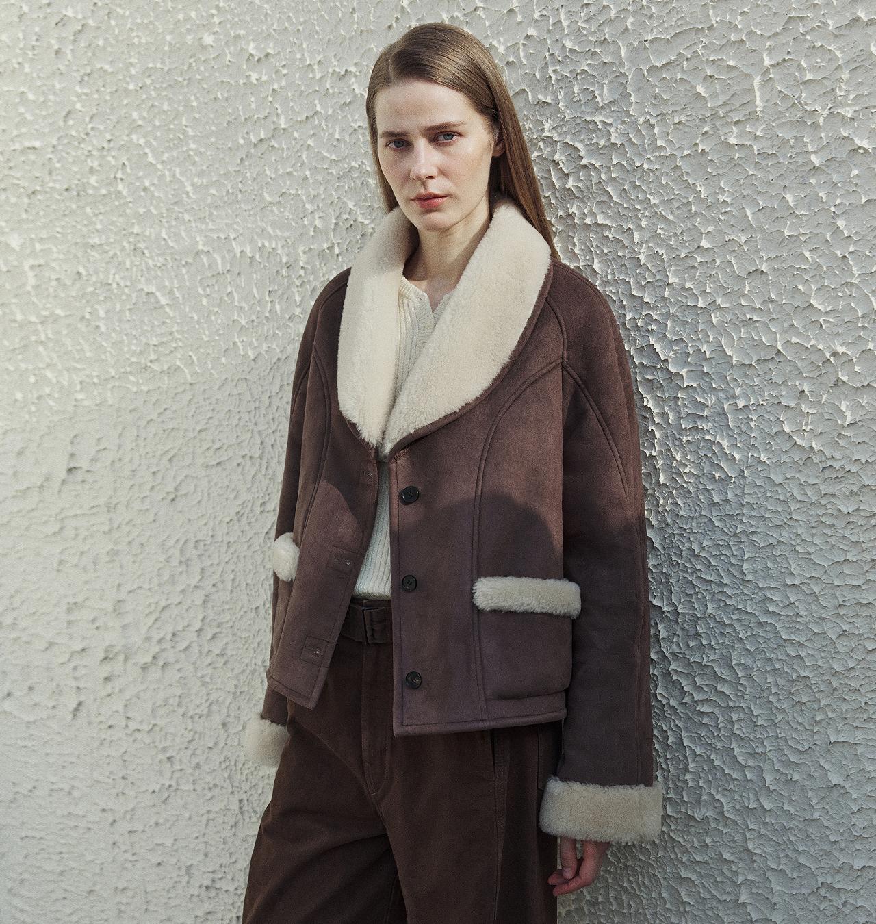 "Pure Era" imported high-quality lamb contrast color fruit collar short wool fur coat-1